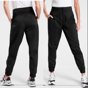 Athleta Radiant Jogger Black sz 14